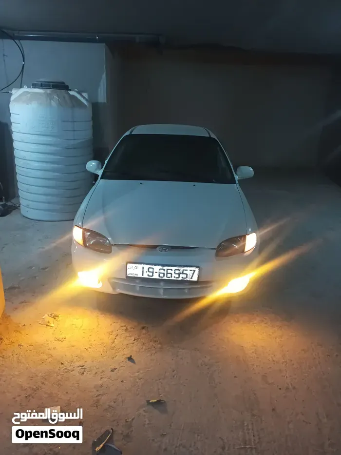 Hyundai Accent