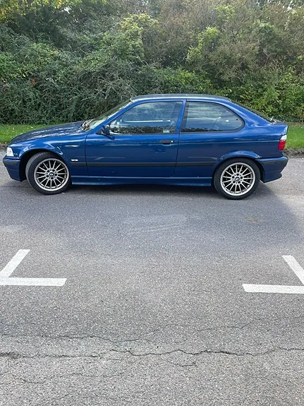 BMW 323Ti
