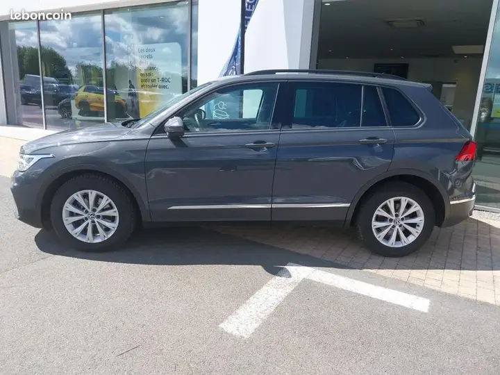 Volkswagen Tiguan 2022 photo 4
