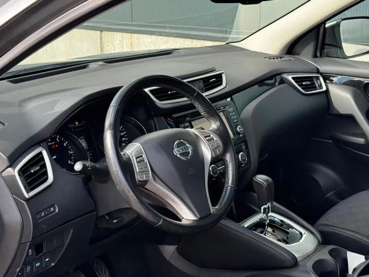 Nissan Qashqai 2015 photo 3