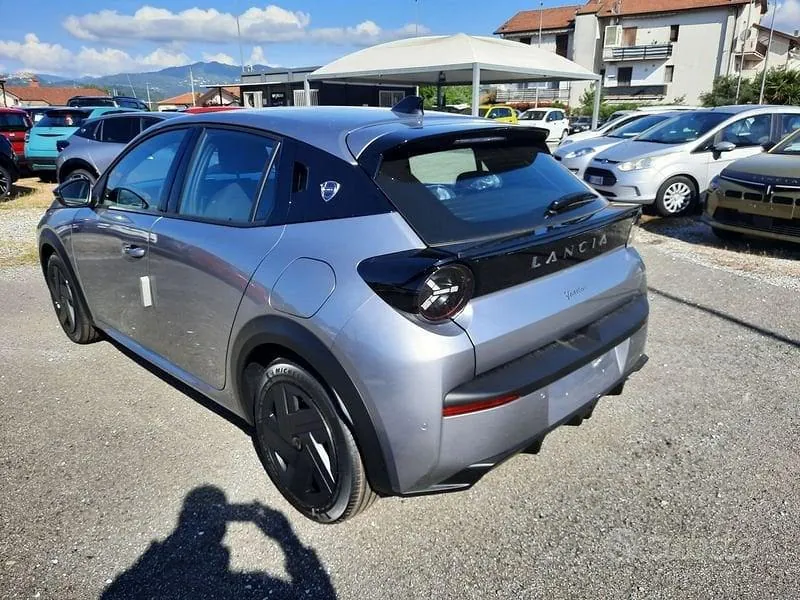 Lancia Ypsilon 2025 photo 5
