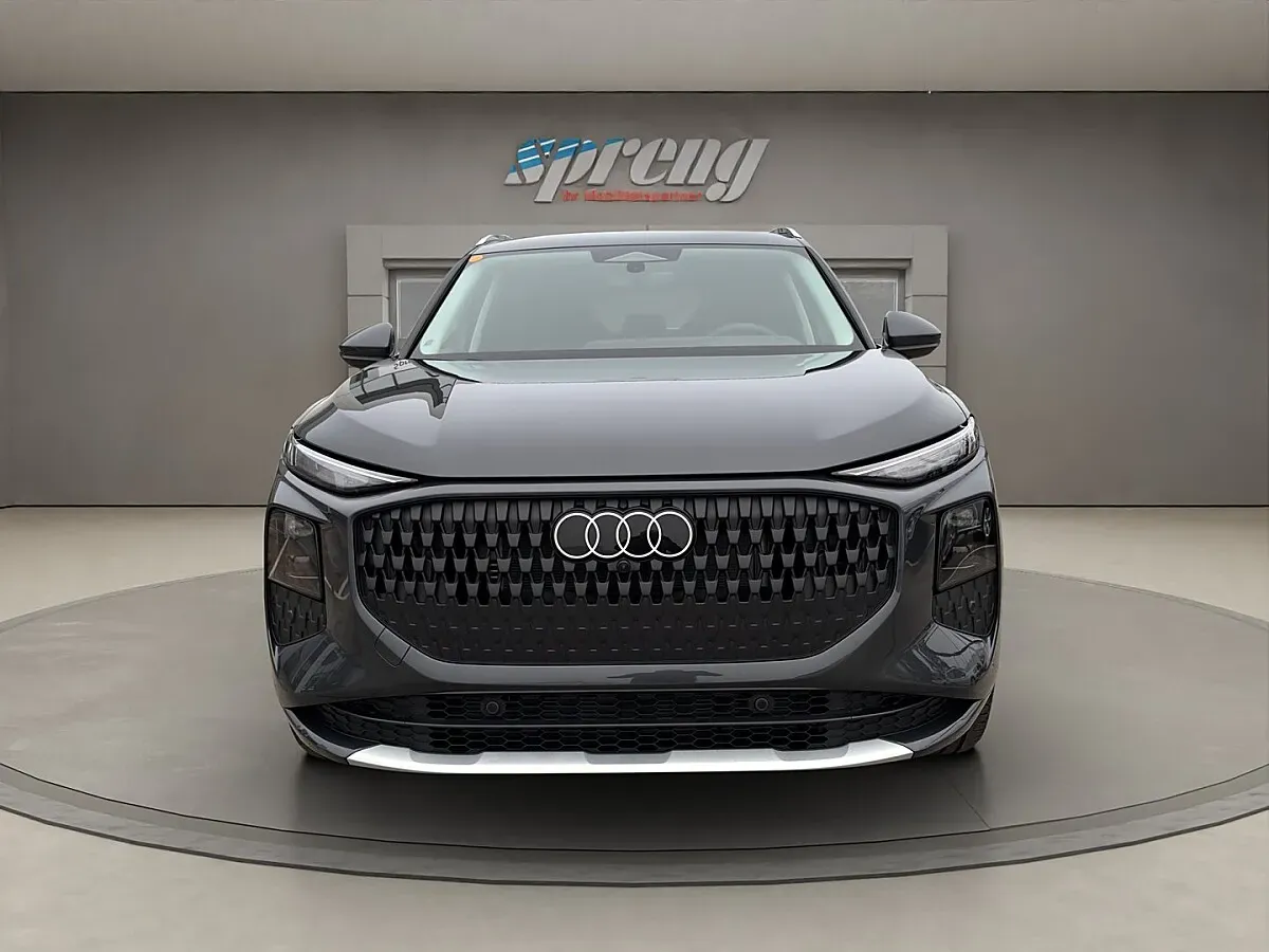 Audi Q3 2026 photo 2