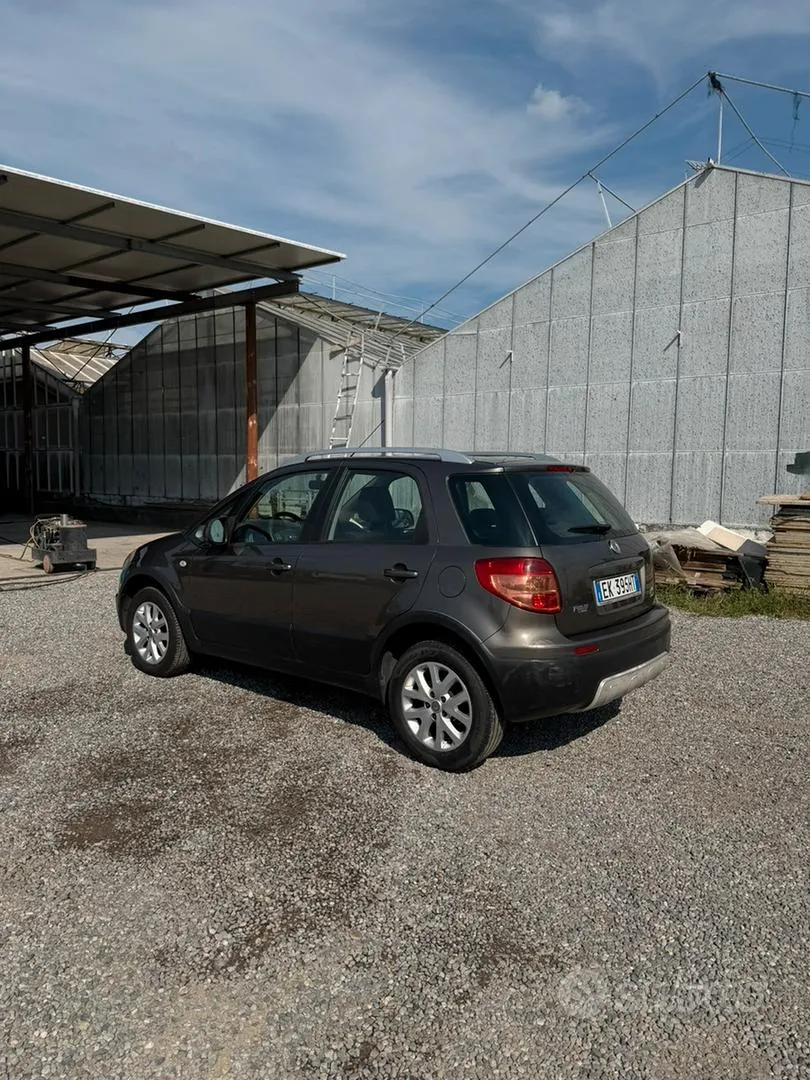 Fiat Sedici 2011 photo 2