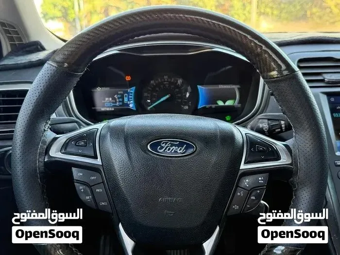 Ford Fusion 2014 photo 2
