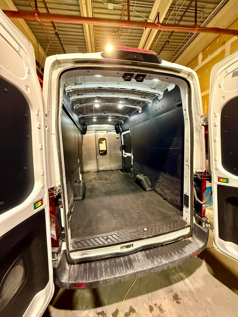 Ford Transit 2018 photo 5