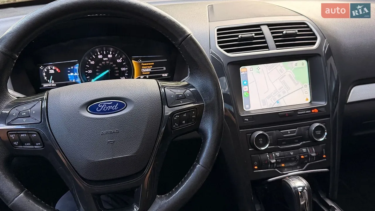 Ford Explorer 2017 photo 3