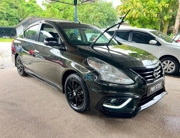 Nissan Almera