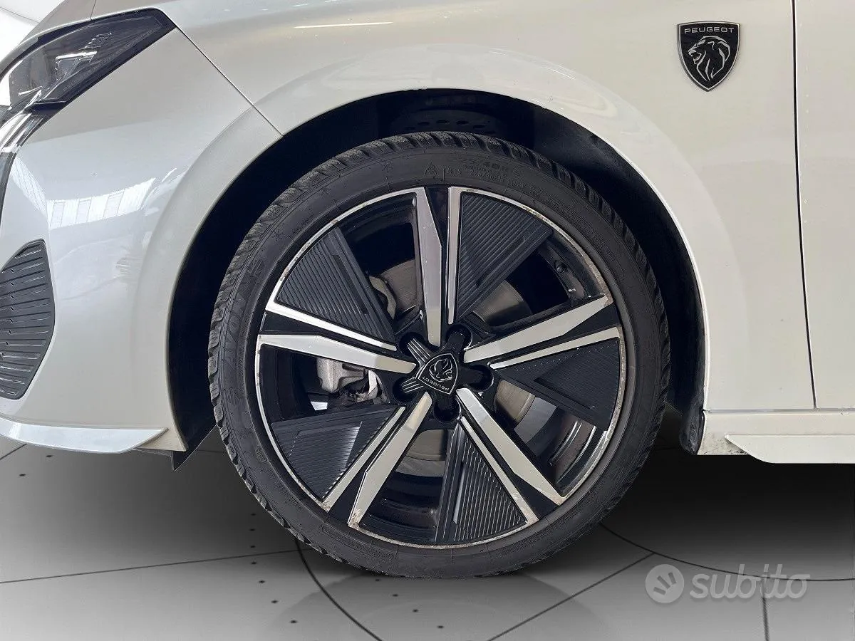 Peugeot 308 2023 photo 5