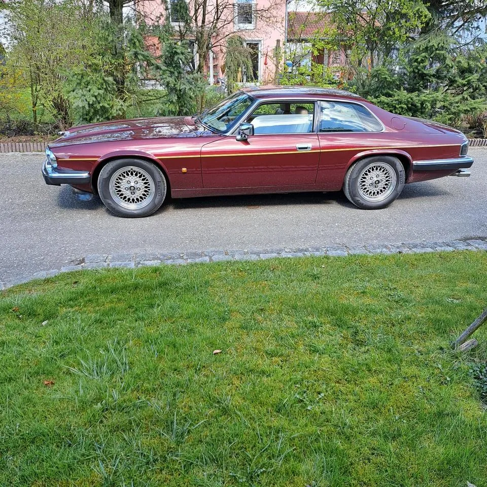 Jaguar Xjs