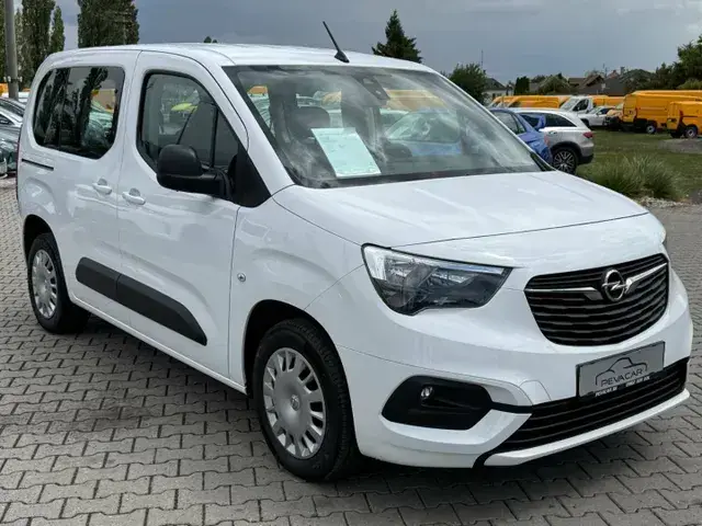 Opel Combo 2022 photo 3