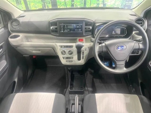 Toyota Prius 2018 photo 2