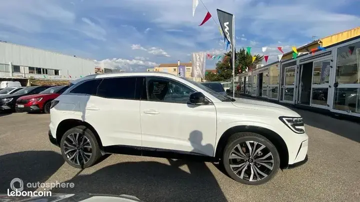 Renault Austral 2024 photo 4