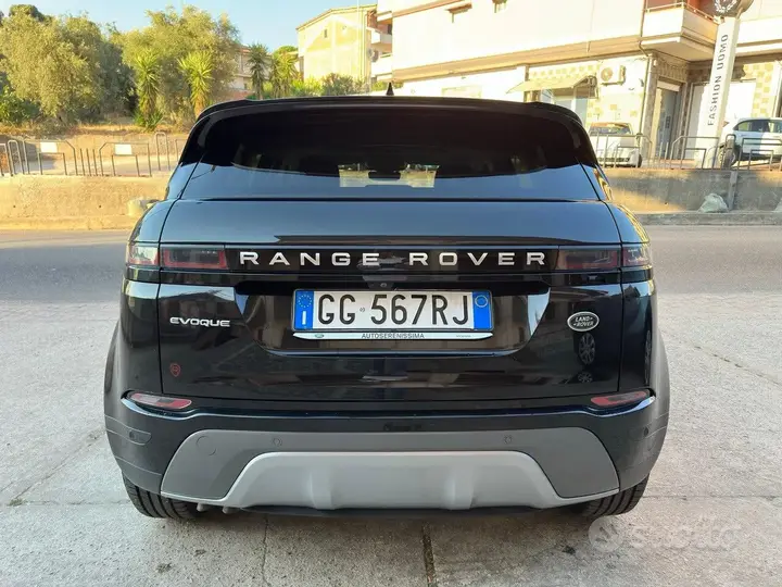 Land Rover Range Rover Evoque 2021 photo 4