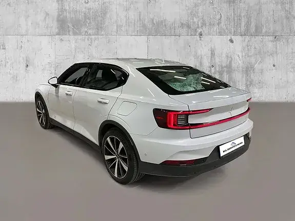 Polestar 2 2022 photo 2