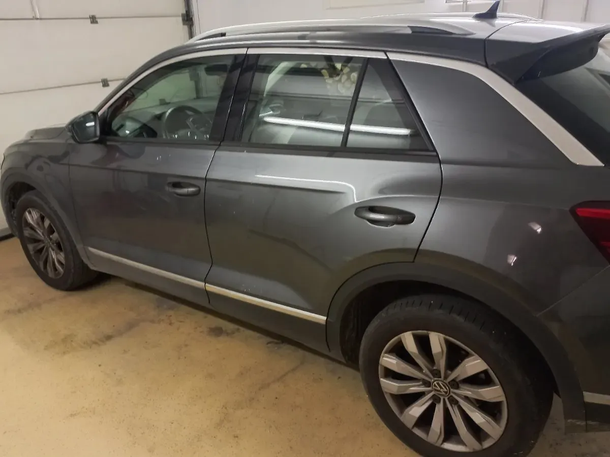 Volkswagen T-Roc 2021 photo 3