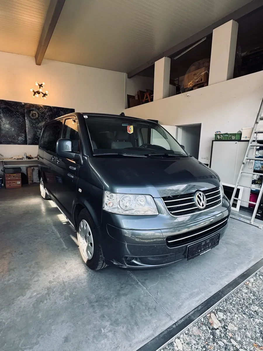 Volkswagen Multivan
