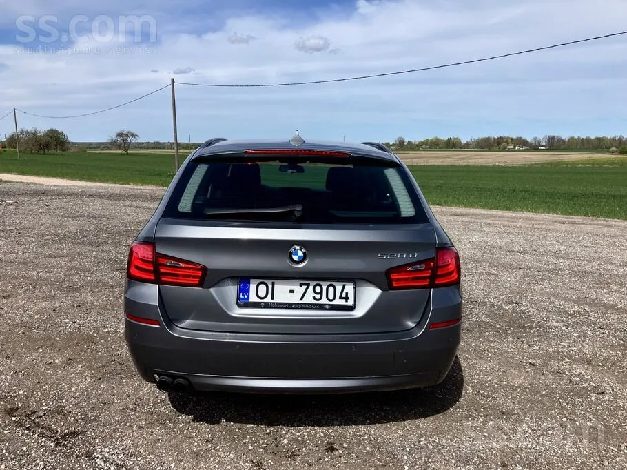 BMW 520 2011 photo 4