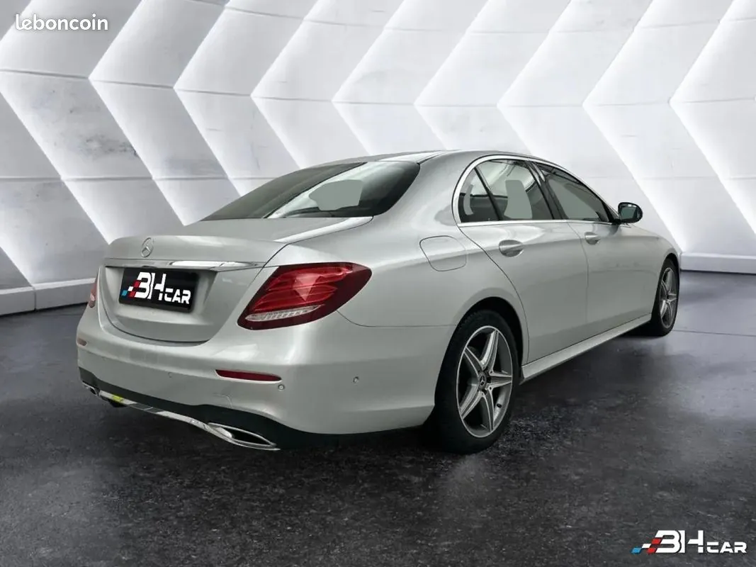 Mercedes-Benz E-Class 2019 photo 5