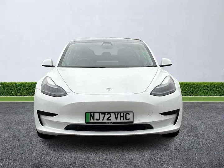 Tesla Model 3 2022 photo 5