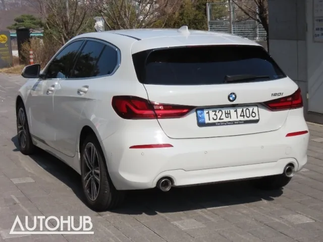 BMW 1 Series 2022 photo 4
