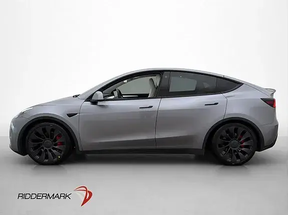 Tesla Model Y 2023 photo 5