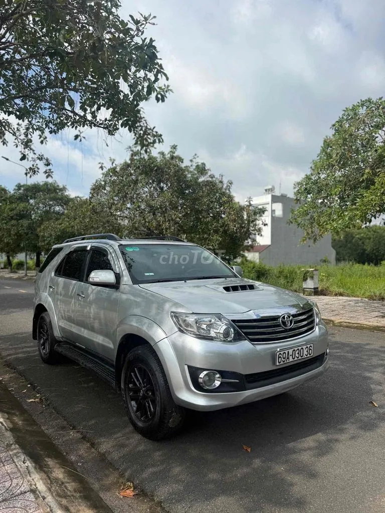 Toyota Fortuner 2016 photo 2