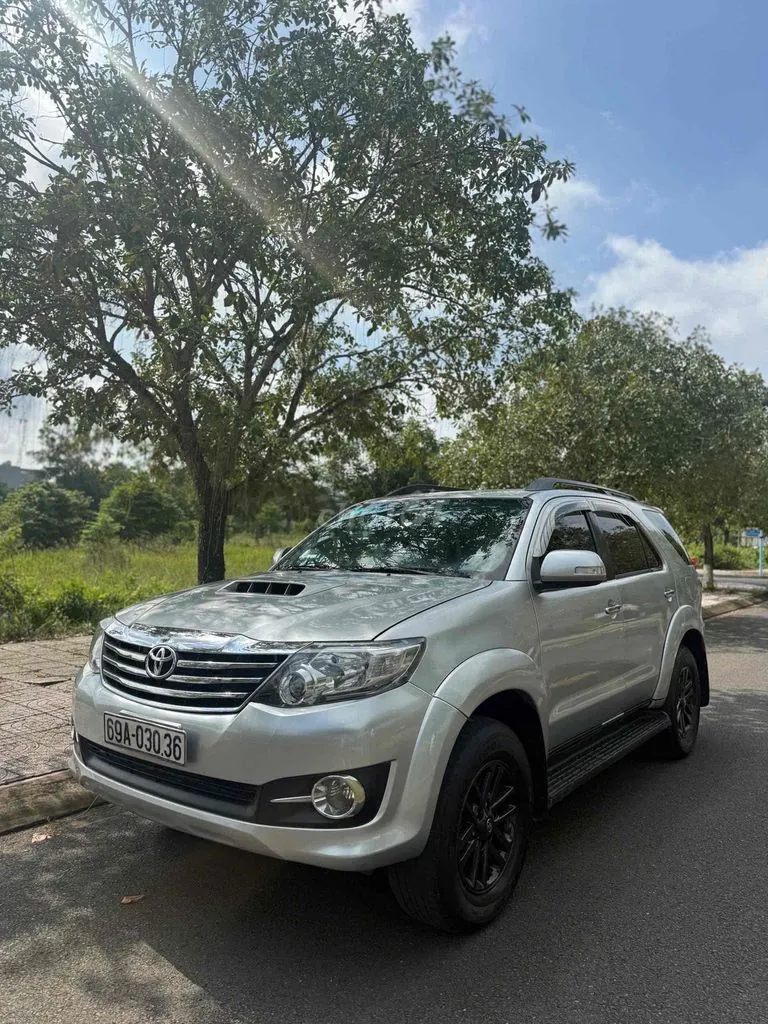 Toyota Fortuner 2016 photo 4