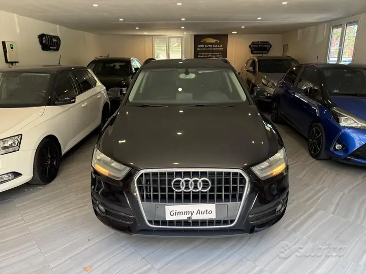 Audi Q3 2012 photo 2