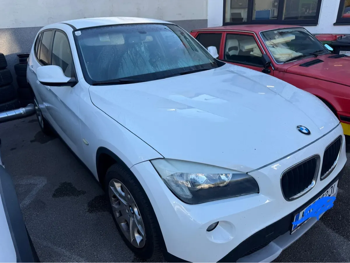 BMW X1 2010 photo 2
