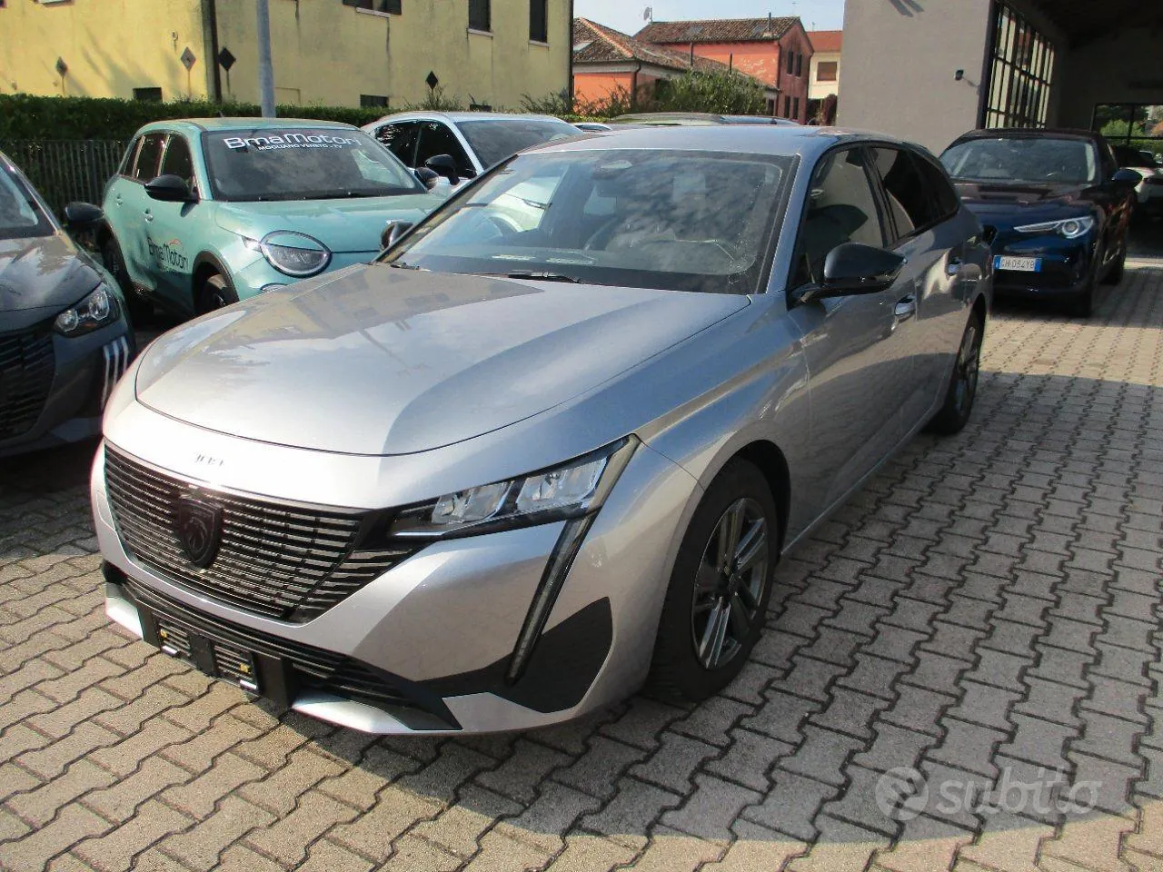 Peugeot 308 2024 photo 2