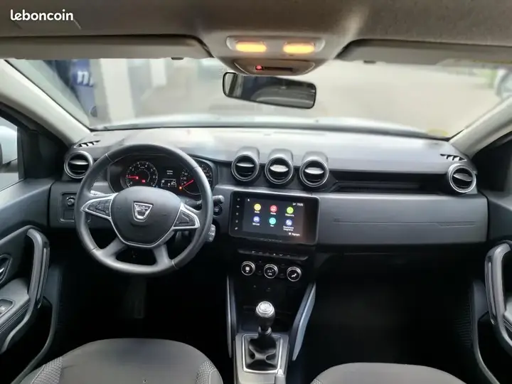 Dacia Duster 2021 photo 3