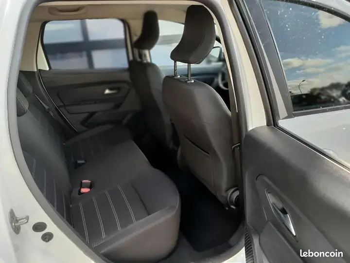 Dacia Duster 2021 photo 4