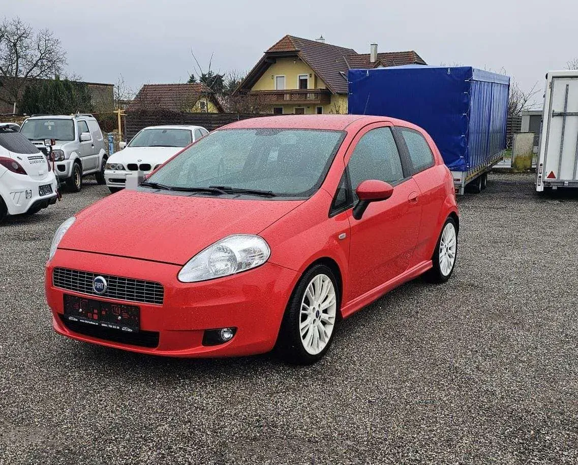 Fiat Punto 2006 photo 2