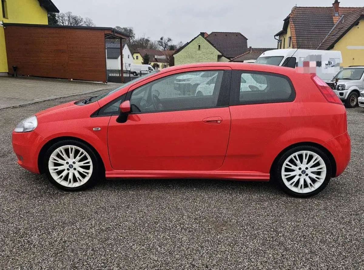 Fiat Punto 2006 photo 3