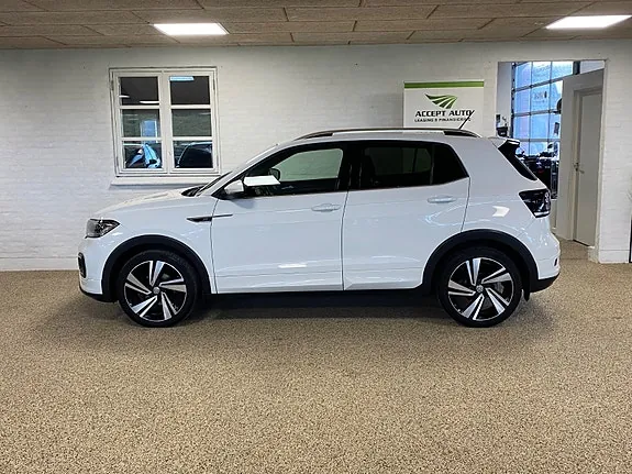 Volkswagen T-Cross 2019 photo 2