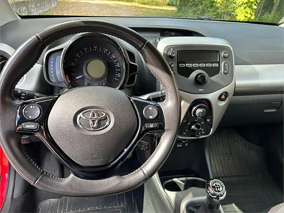 Toyota Aygo 2017 photo 3