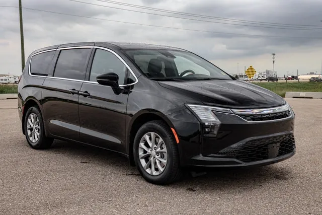 Chrysler Pacifica 2027 photo 5