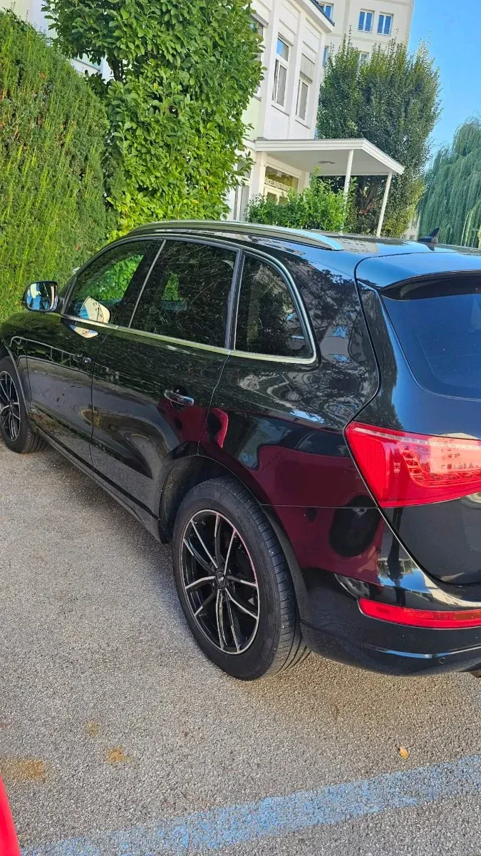 Audi Q5 2009 photo 3