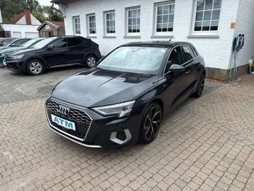 Audi A3 2022 photo 2