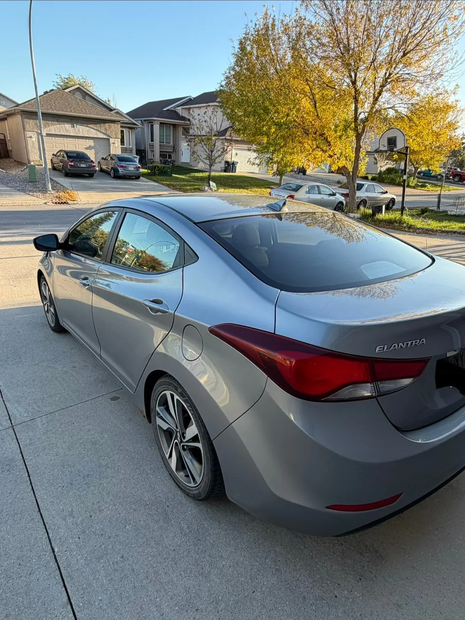 Hyundai Elantra 2015 photo 4
