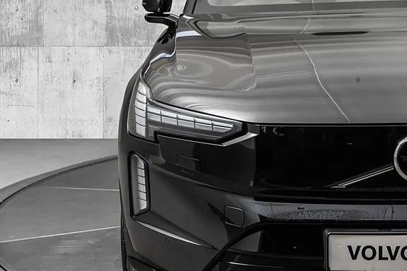 Volvo Ex90 2025 photo 3