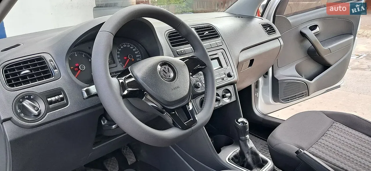 Volkswagen Polo 2017 photo 5