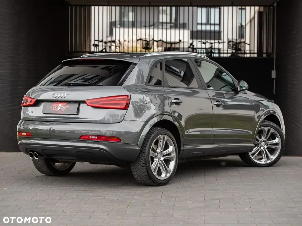 Audi Q3 2012 photo 5