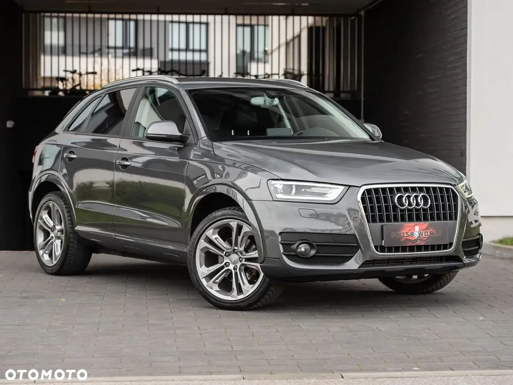 Audi Q3 2012 photo 2
