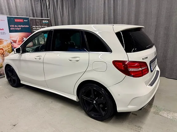 Mercedes-Benz B200 2015 photo 5