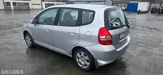 Honda Jazz 2005 photo 4