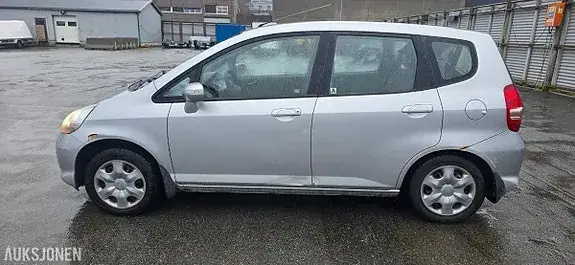 Honda Jazz 2005 photo 3