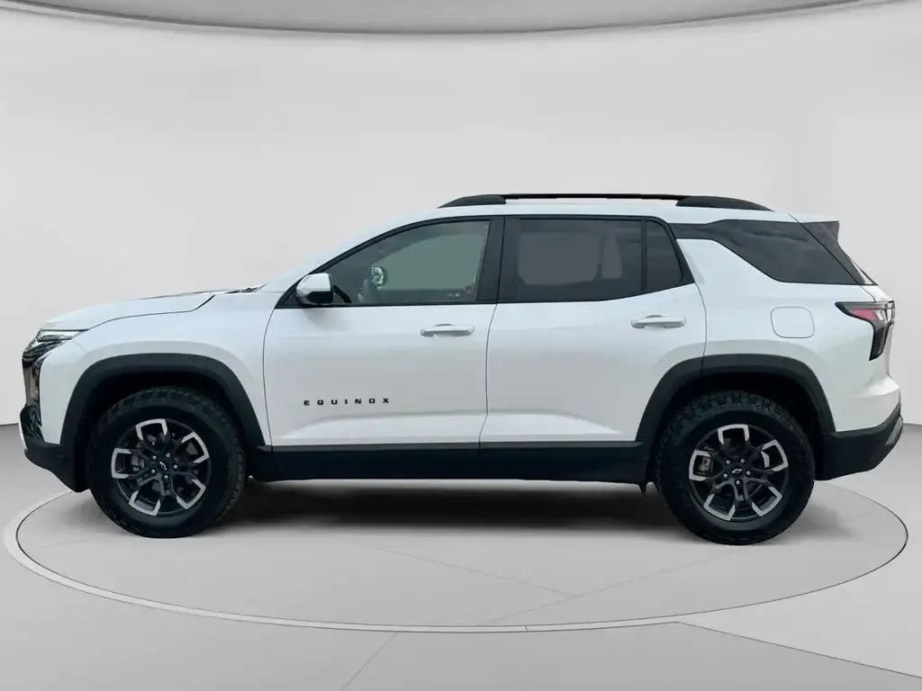 Chevrolet Equinox 2025 photo 2