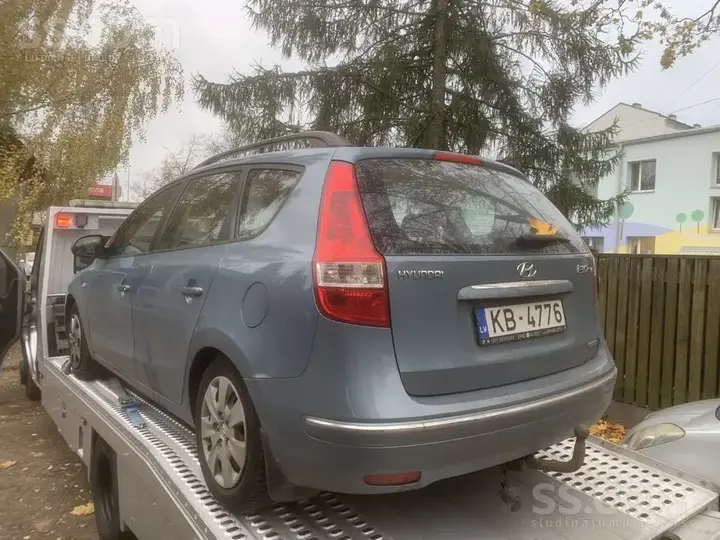 Hyundai I30 2009 photo 3