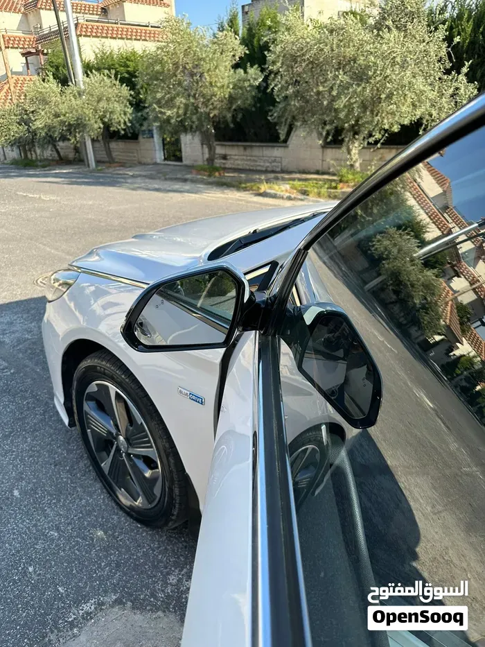Hyundai Sonata 2018 photo 3